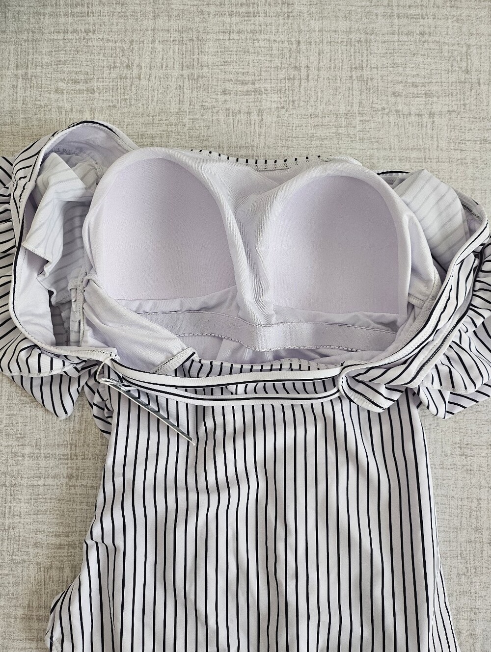Square Neck Black & White Striped Ruffle Sleeve One Piece Swimwear Small - Picture 8 of 9